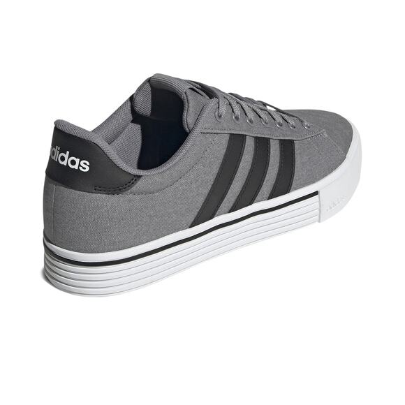 NWT adidas Men\'s Daily 4.0 Sneakers, Grey/Black/White, Size 8
